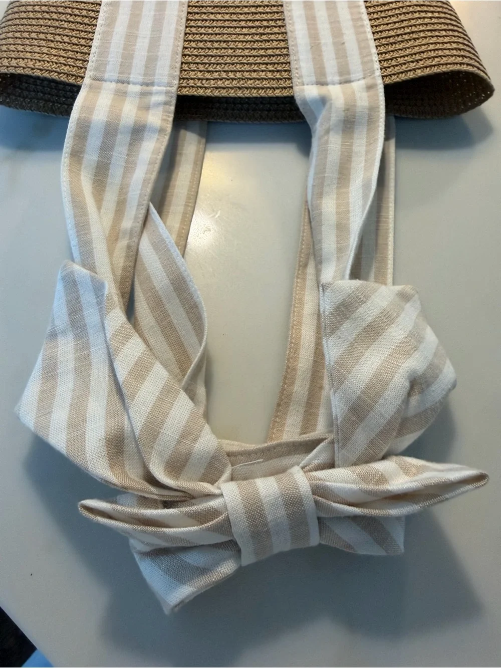 Striped Handle Straw Tote Bag in Beige - Unbranded